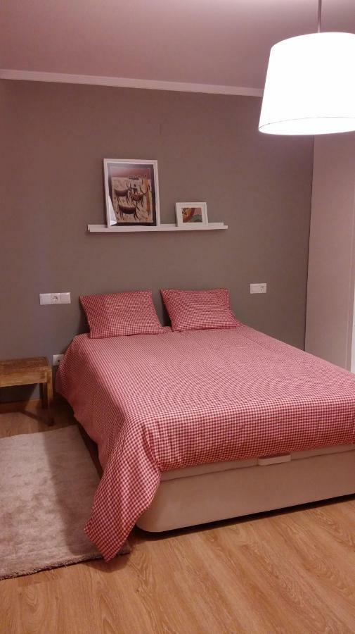 Apartamento Con Piscina En Фос Екстер'єр фото
